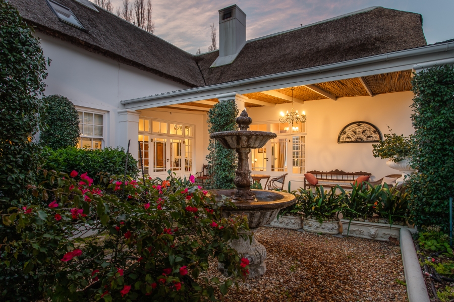 3 Bedroom Property for Sale in Deltacrest Western Cape